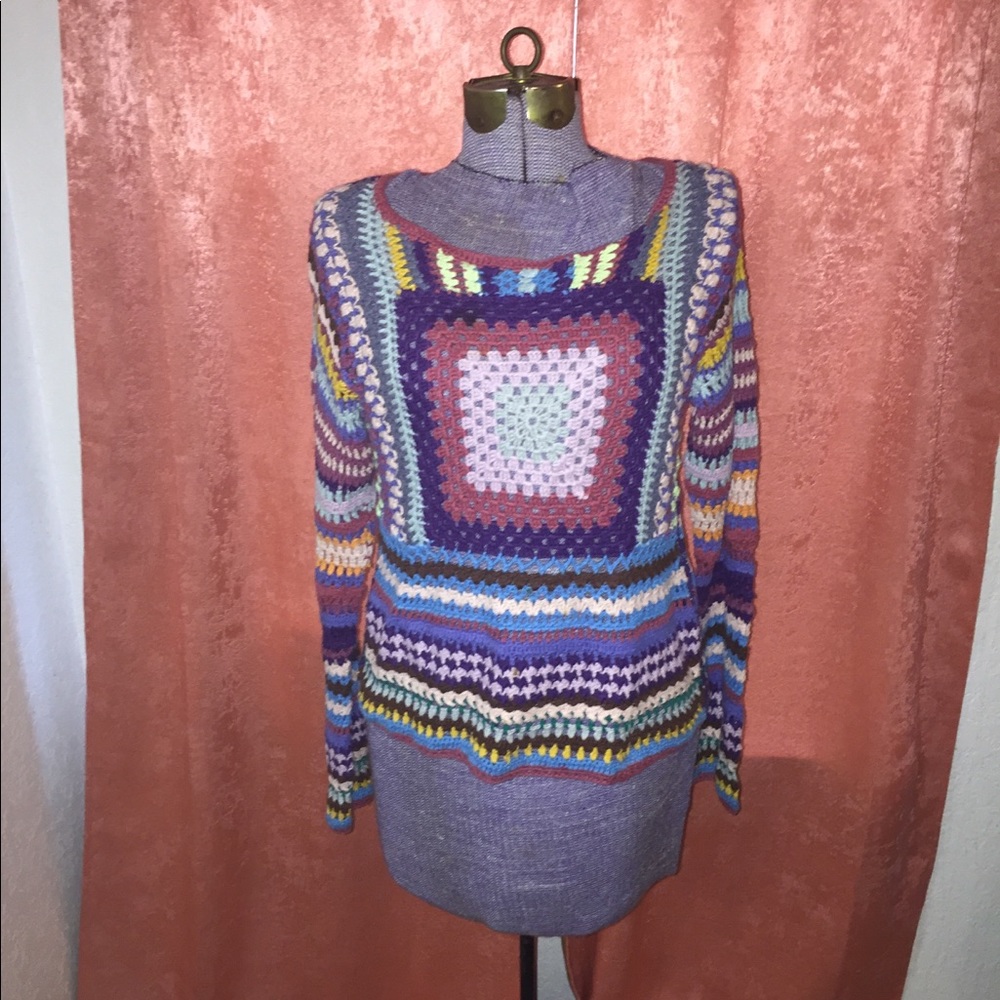 Express tricot crochet rainbow pull over sz m